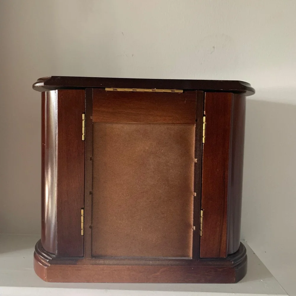 Vintage‎ Wooden Jewelry Box Armoire Chest 4 Drawers Necklace Hooks Cherry Finish
